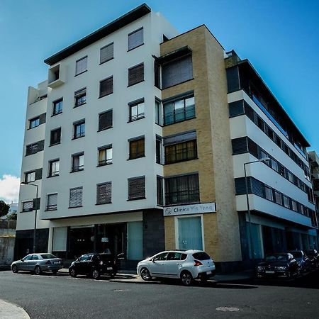 Apartamento Solmar Понта-Делгада Екстер'єр фото